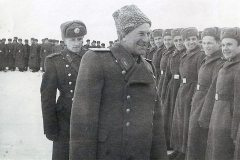 24.-gen-mai-or-Artemov-uhodit-v-otstavku-proshhaetsya-s-3-kurom-1959-god-CHebenki